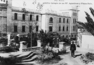 Colegio de los PP Agustinos y Plaza Ruiz.1917