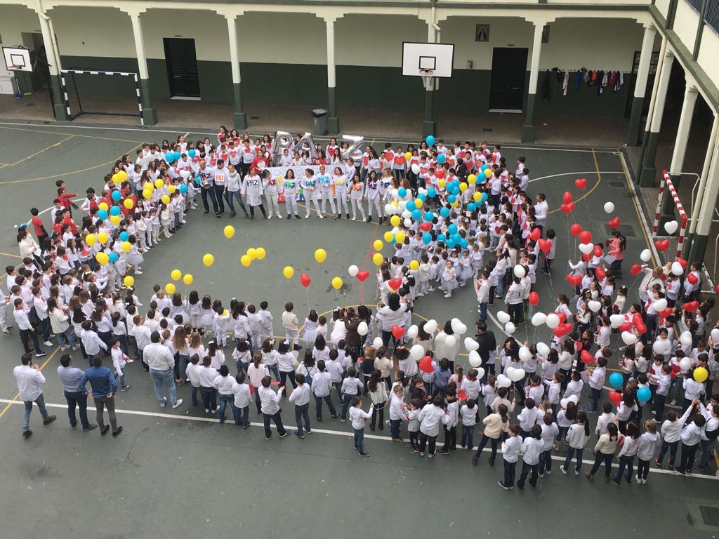 Los niños de Infantil celebran el “Día de la Paz”